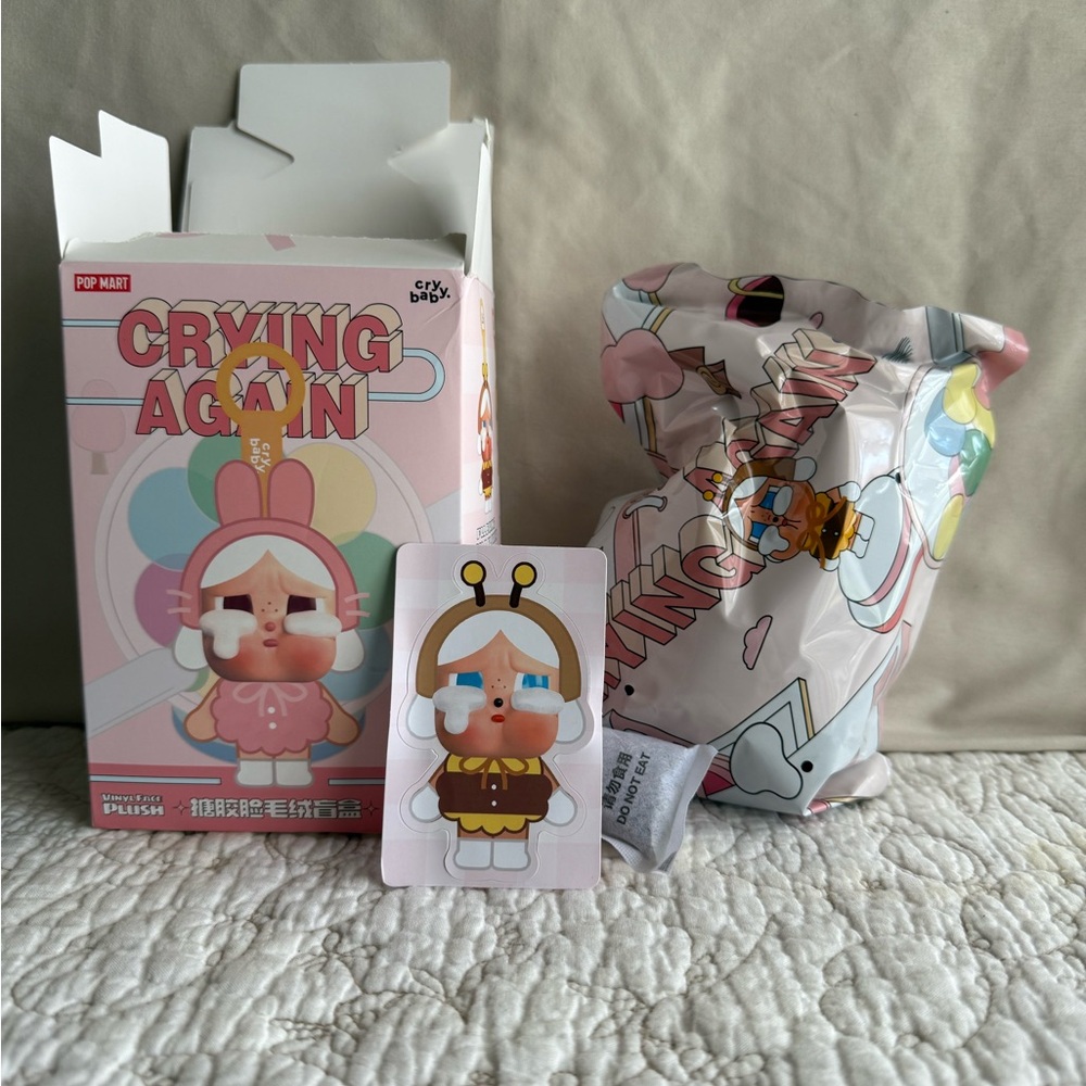 🔥 Fire Sale 🔥
CryBaby “CRYING AGAIN”: “I'll Bring You A Flower” Plush SEALED